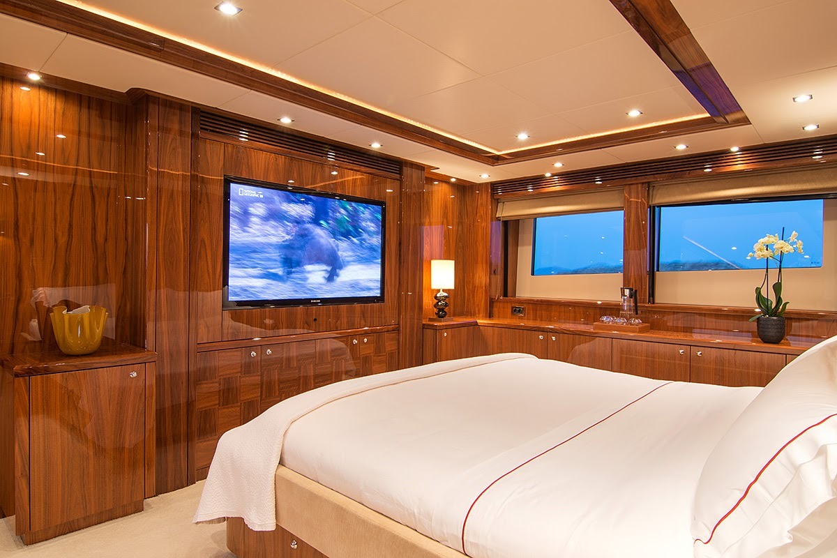 Guest cabin with entertainment.jpg