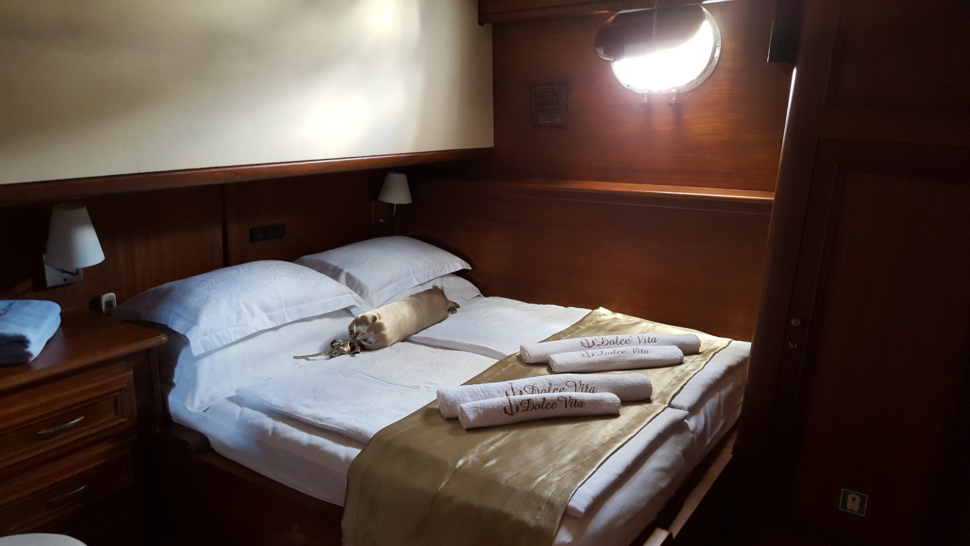 Guest stateroom.jpg