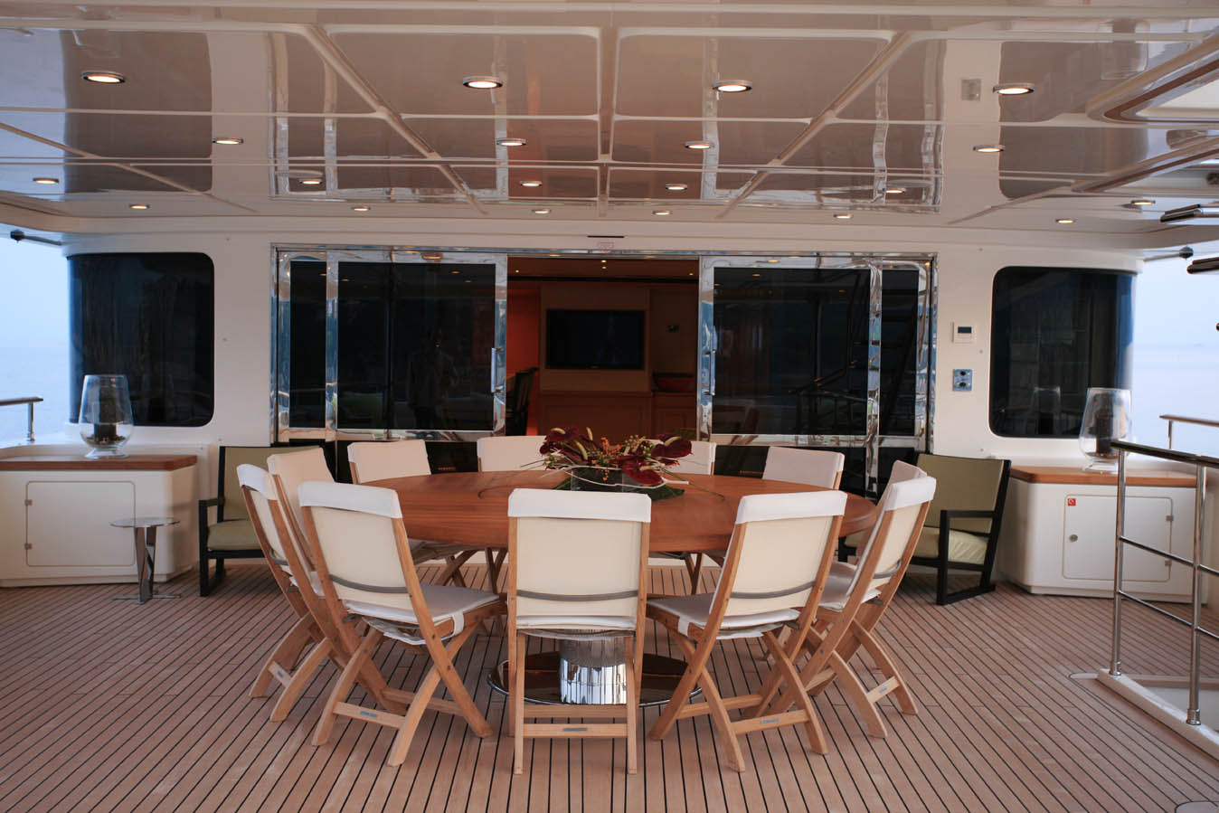HANA aft deck.jpg