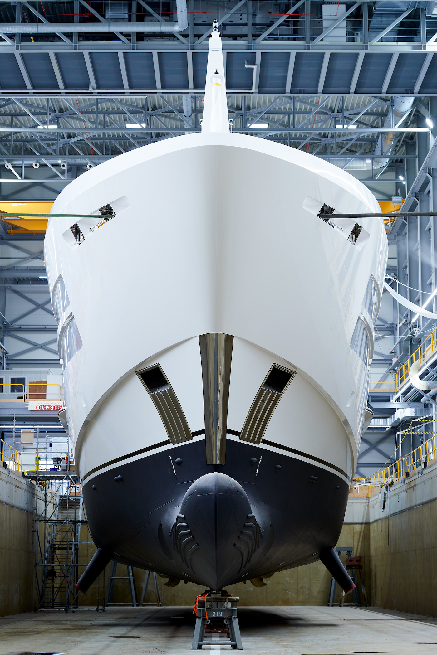 HY19055 Project Castor under construction - Photo Heesen Yachts.jpg