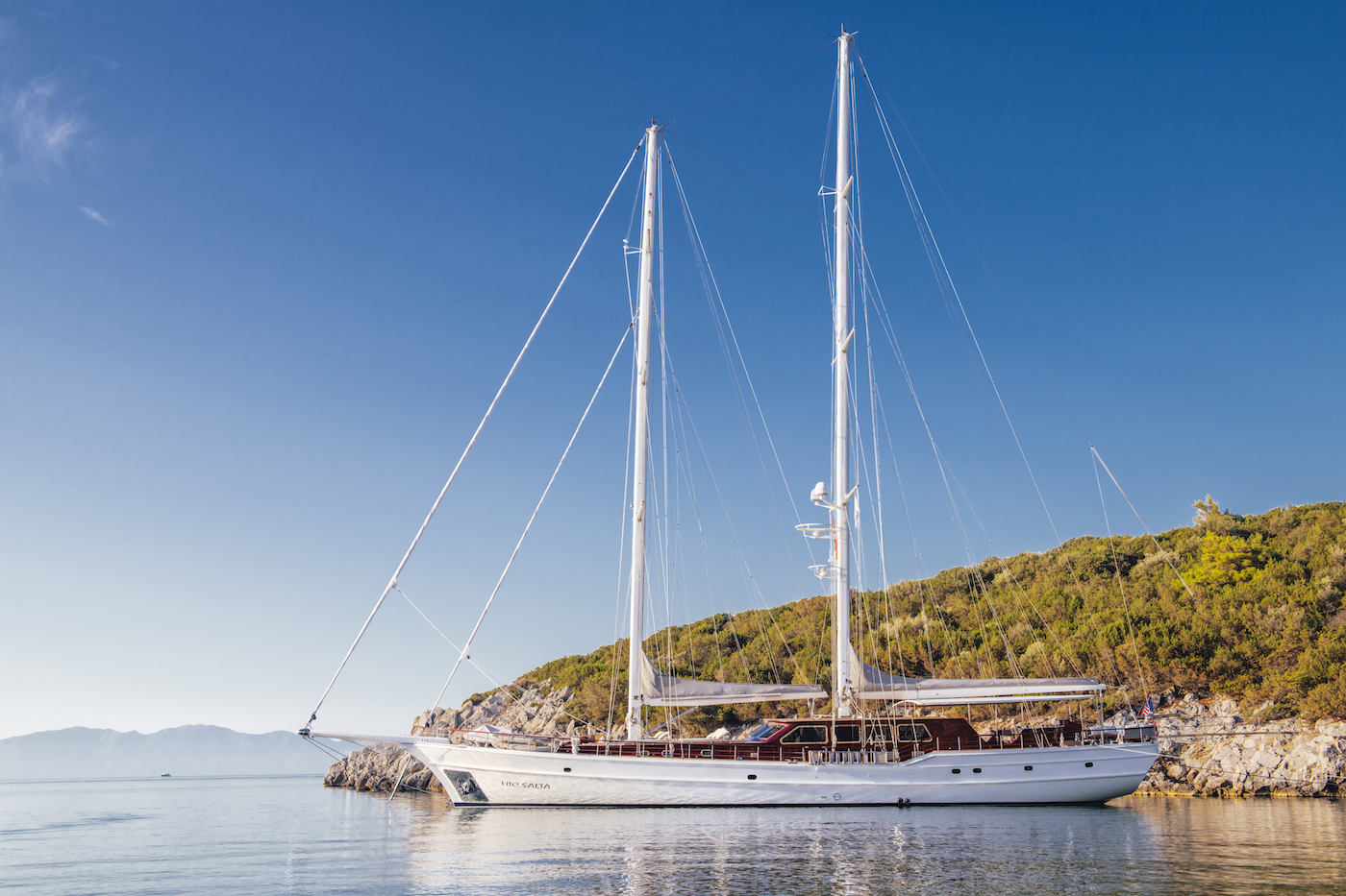 Hic Salta luxury gulet superyacht.jpg