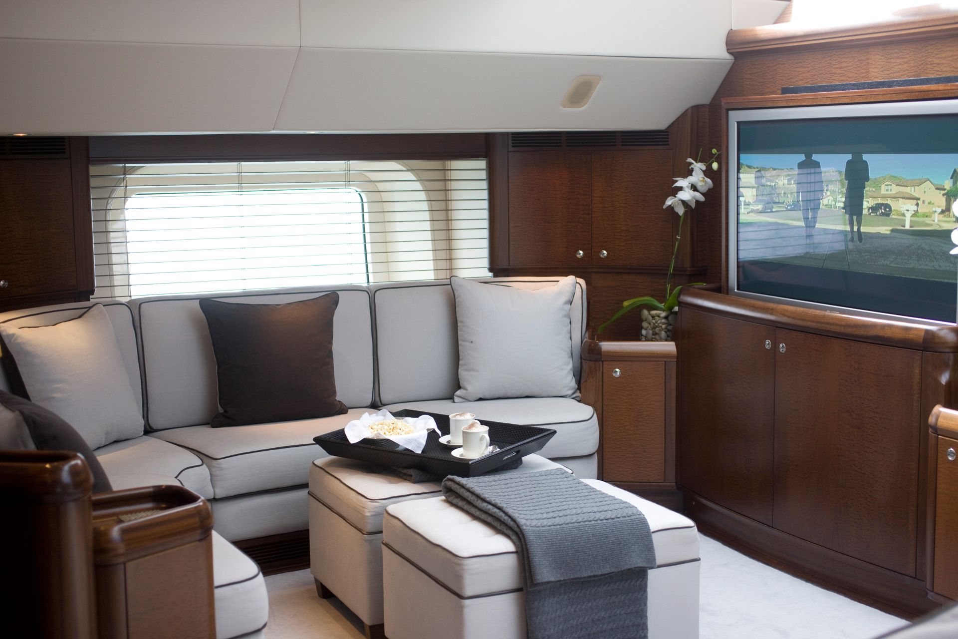Interior 00004.jpg