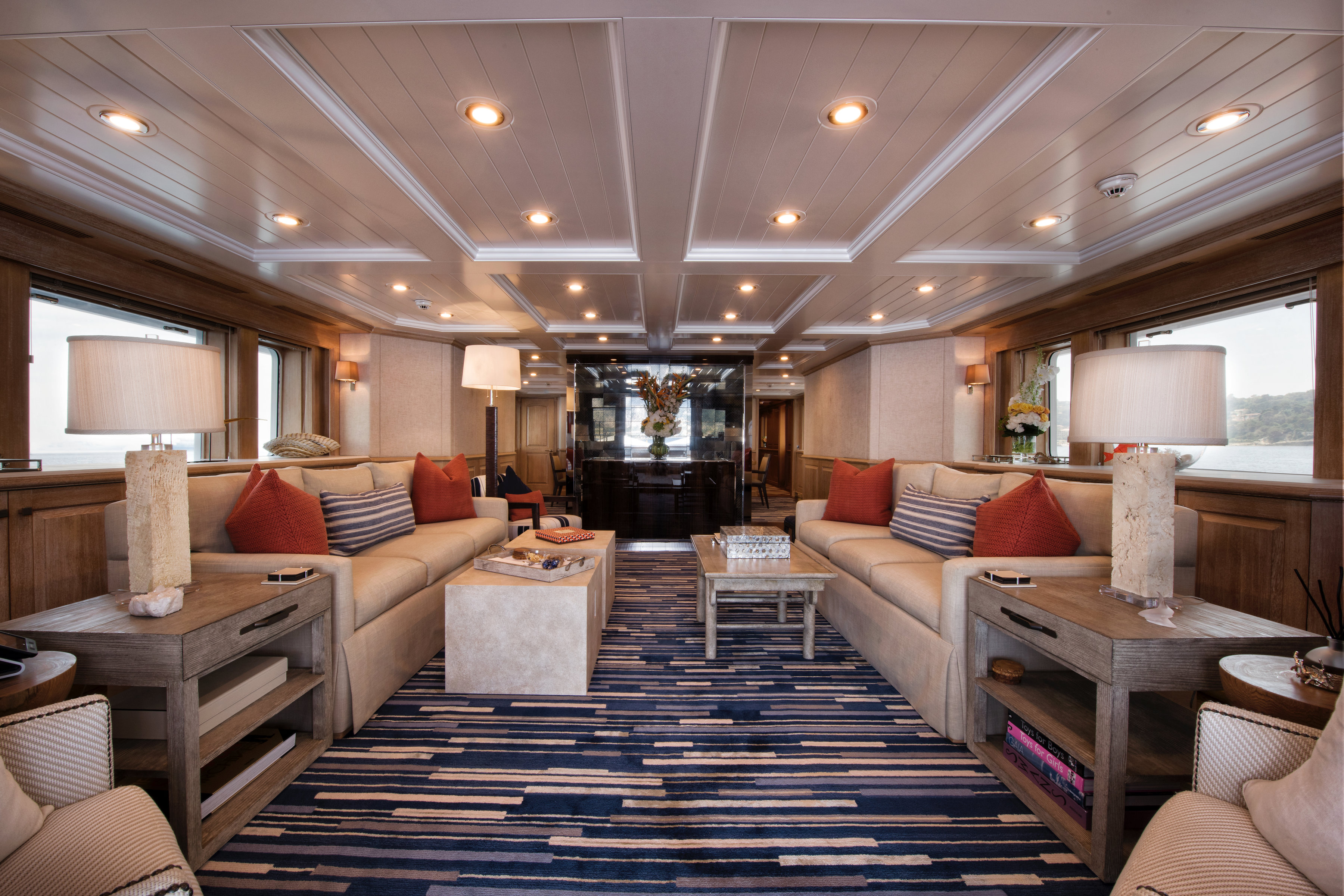 Interior 6.jpg