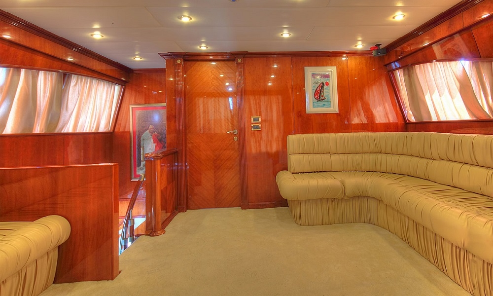 Interior00001.jpg