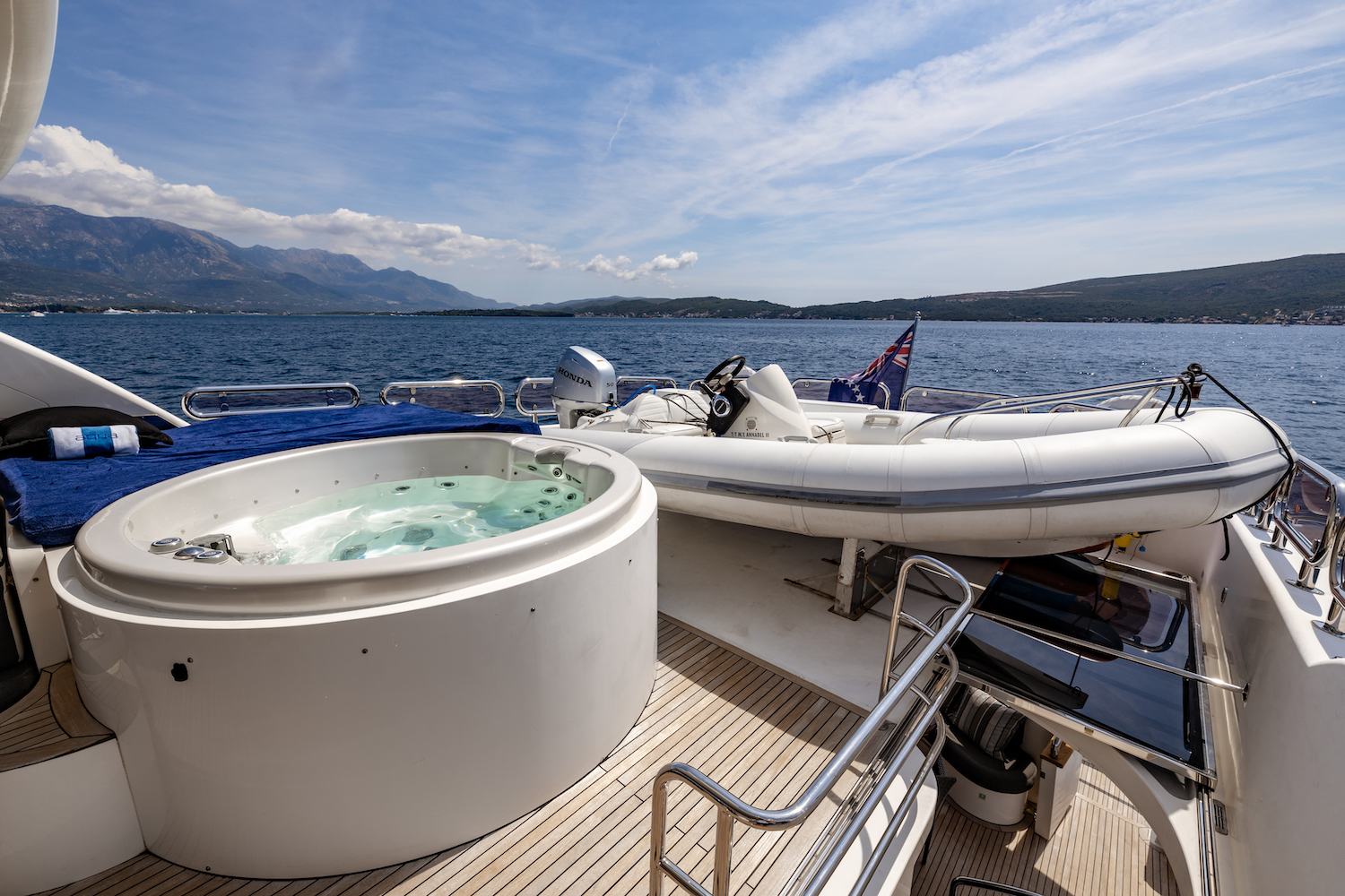 Jacuzzi on flybridge and tender.jpg