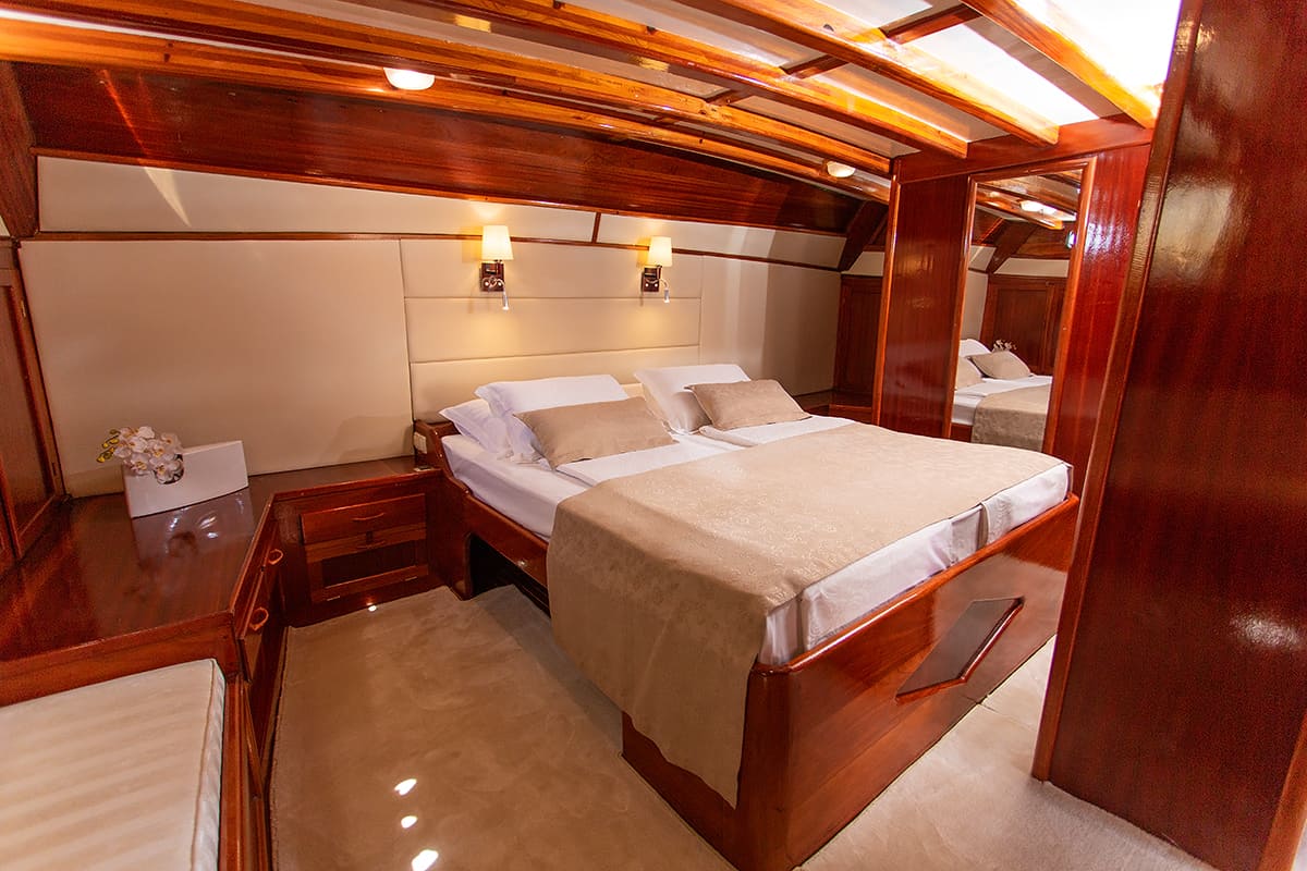 KADENA-Double-cabin-4.jpg