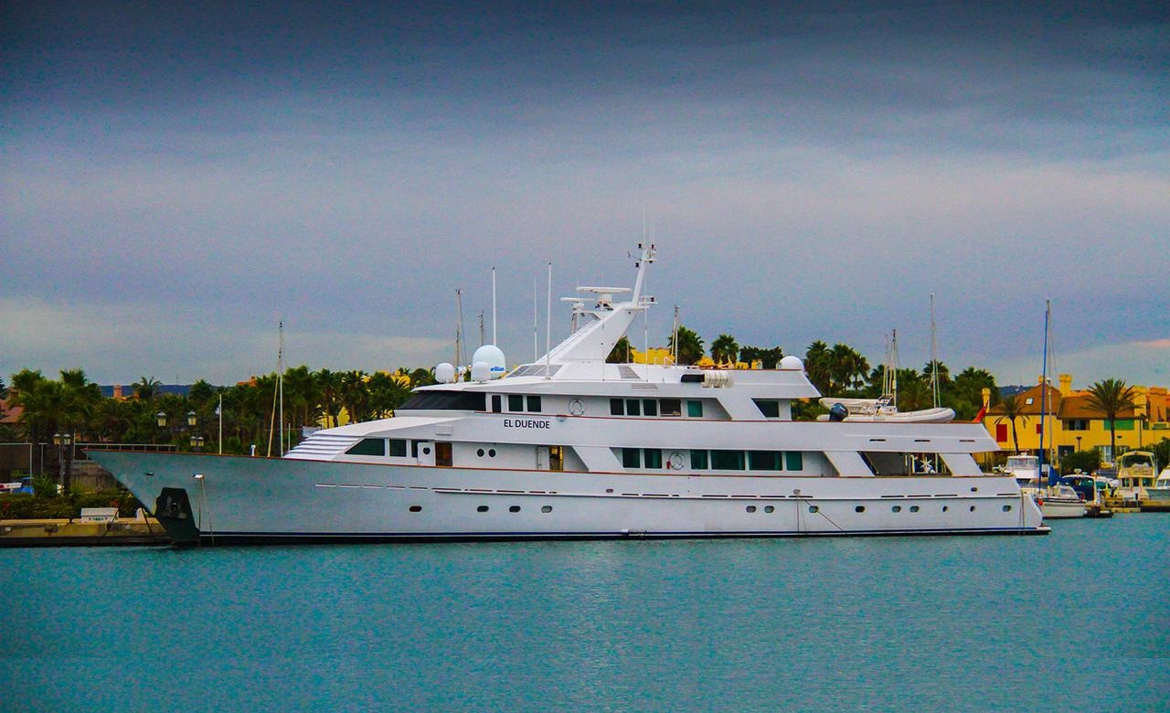 LADY HAYAT exterior.jpg