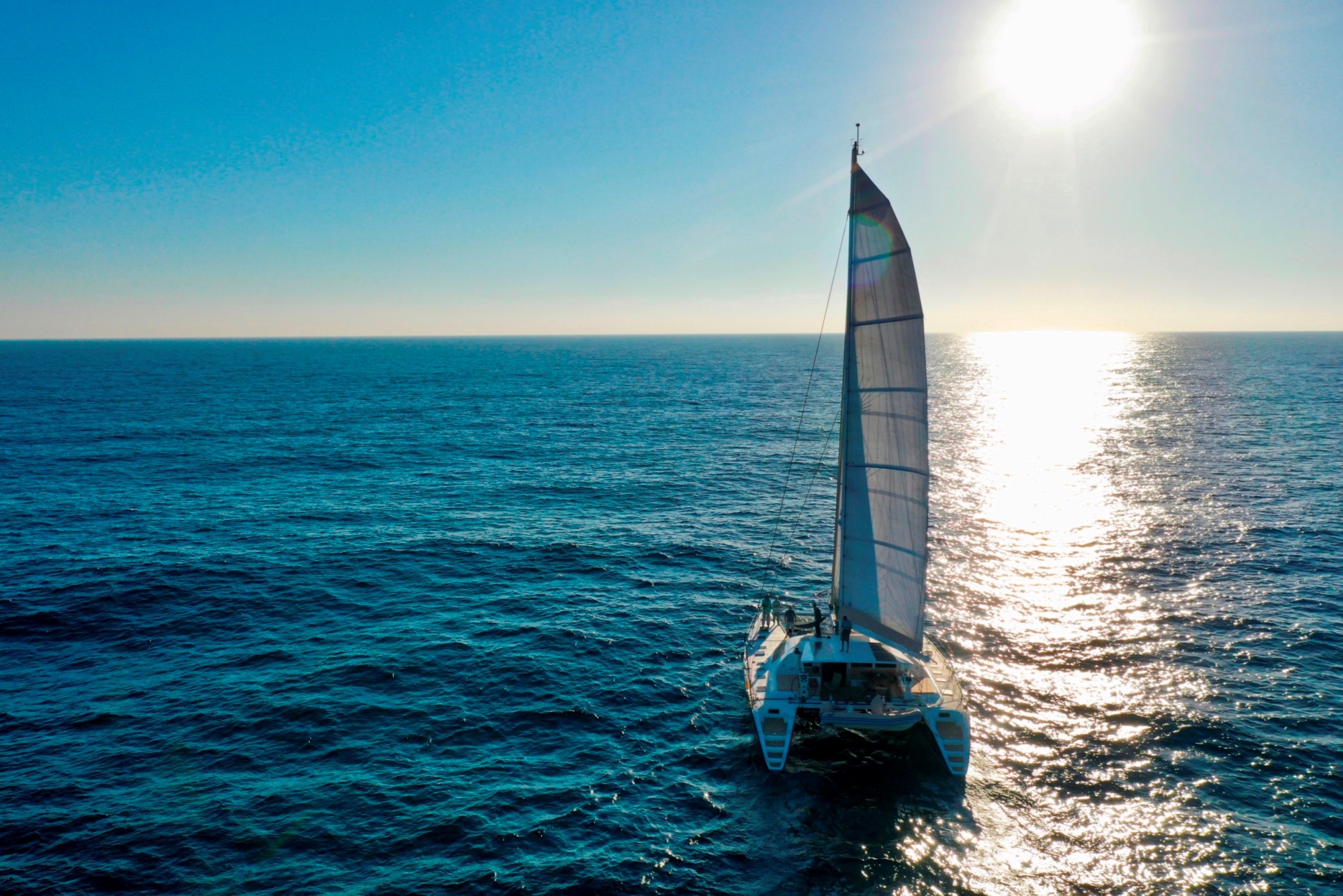 LA_PERLA_SAILING.jpg