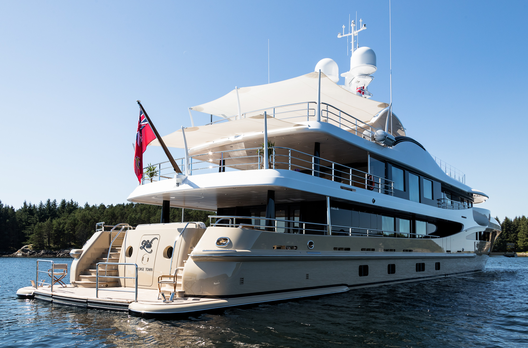 LILI  - Aft view.jpg