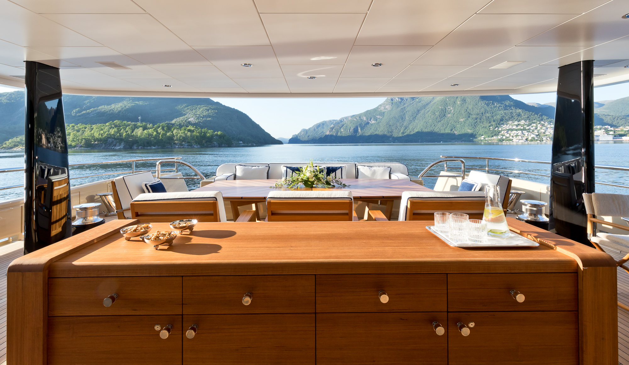 LILI - Main deck aft 2.jpg