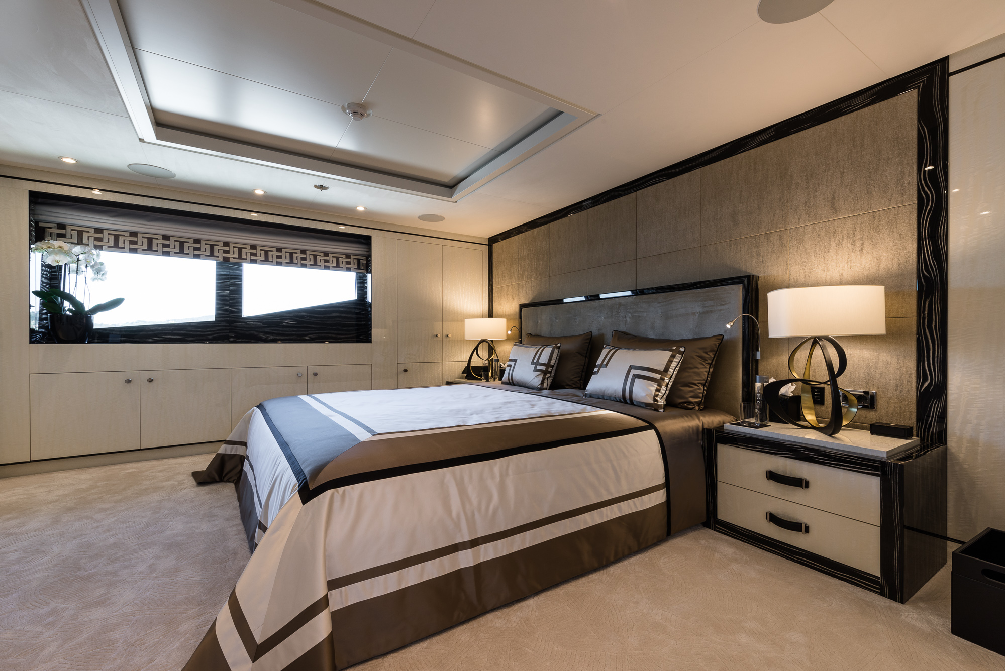 LILI - VIP cabin.jpg