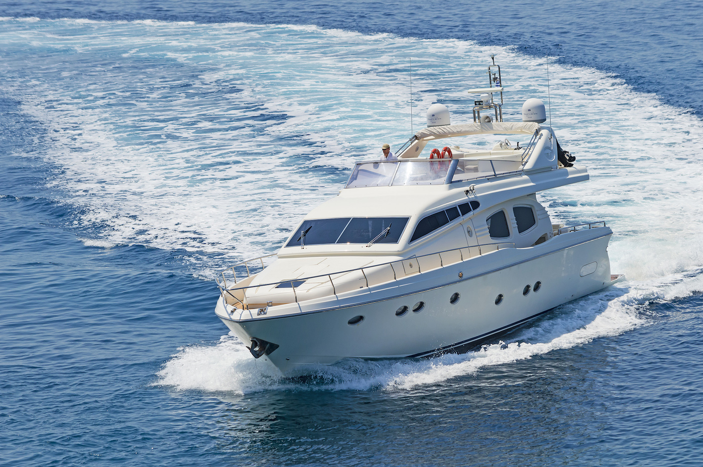 Lettouli III yacht.jpg