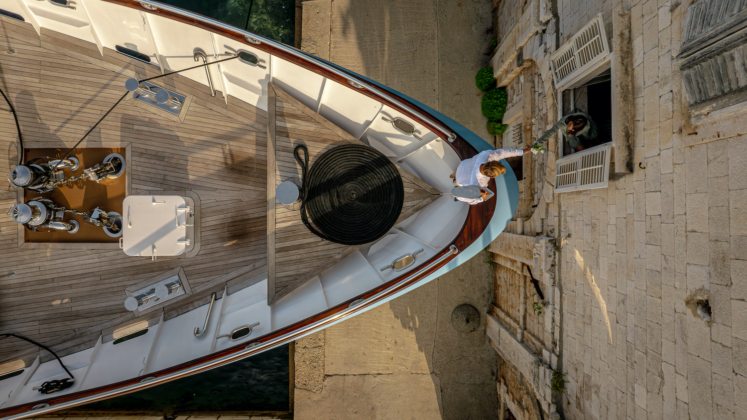 Lifestyle Freedom Yacht Romantic .jpg