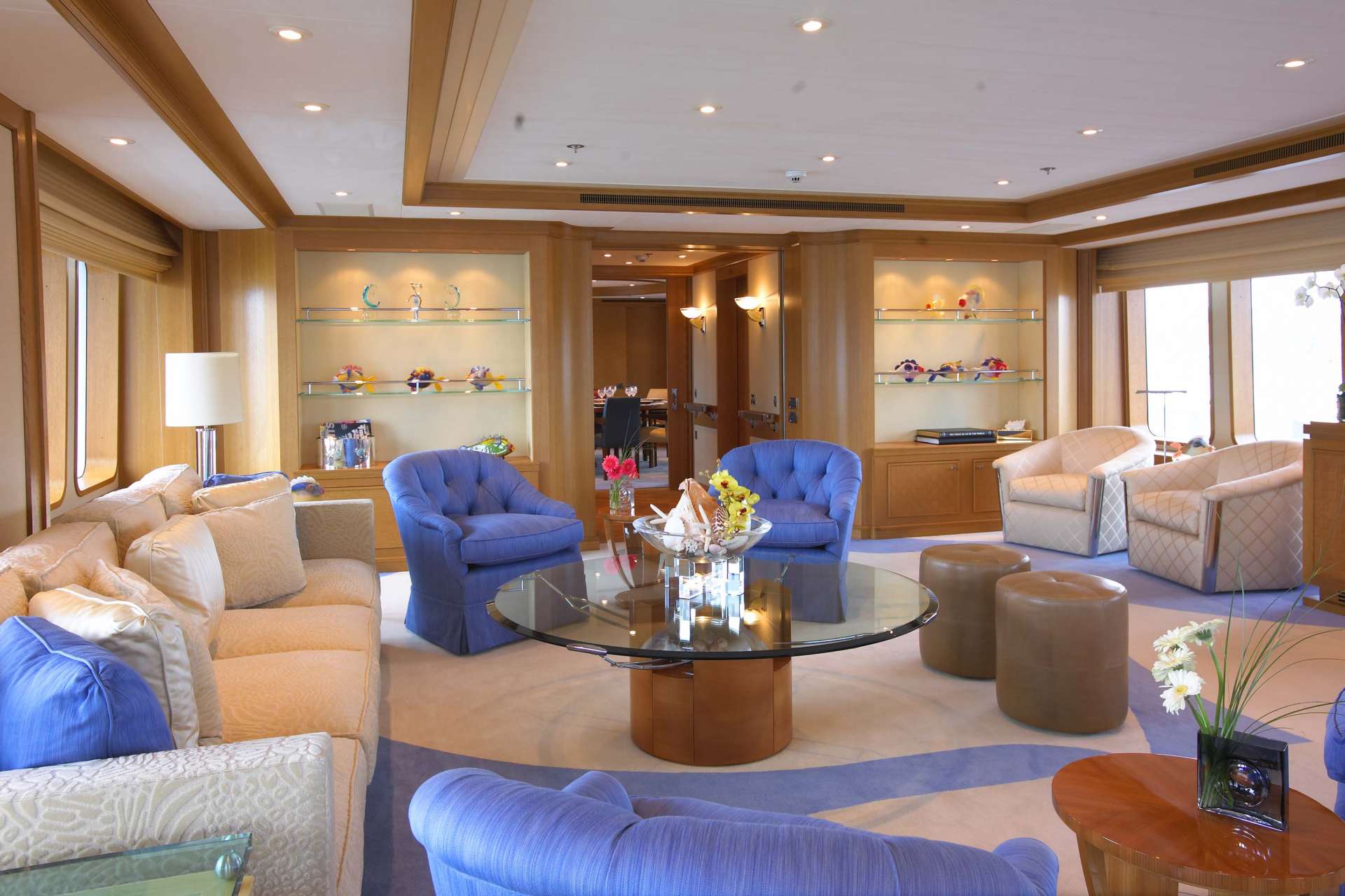 Lounge 00002.jpg