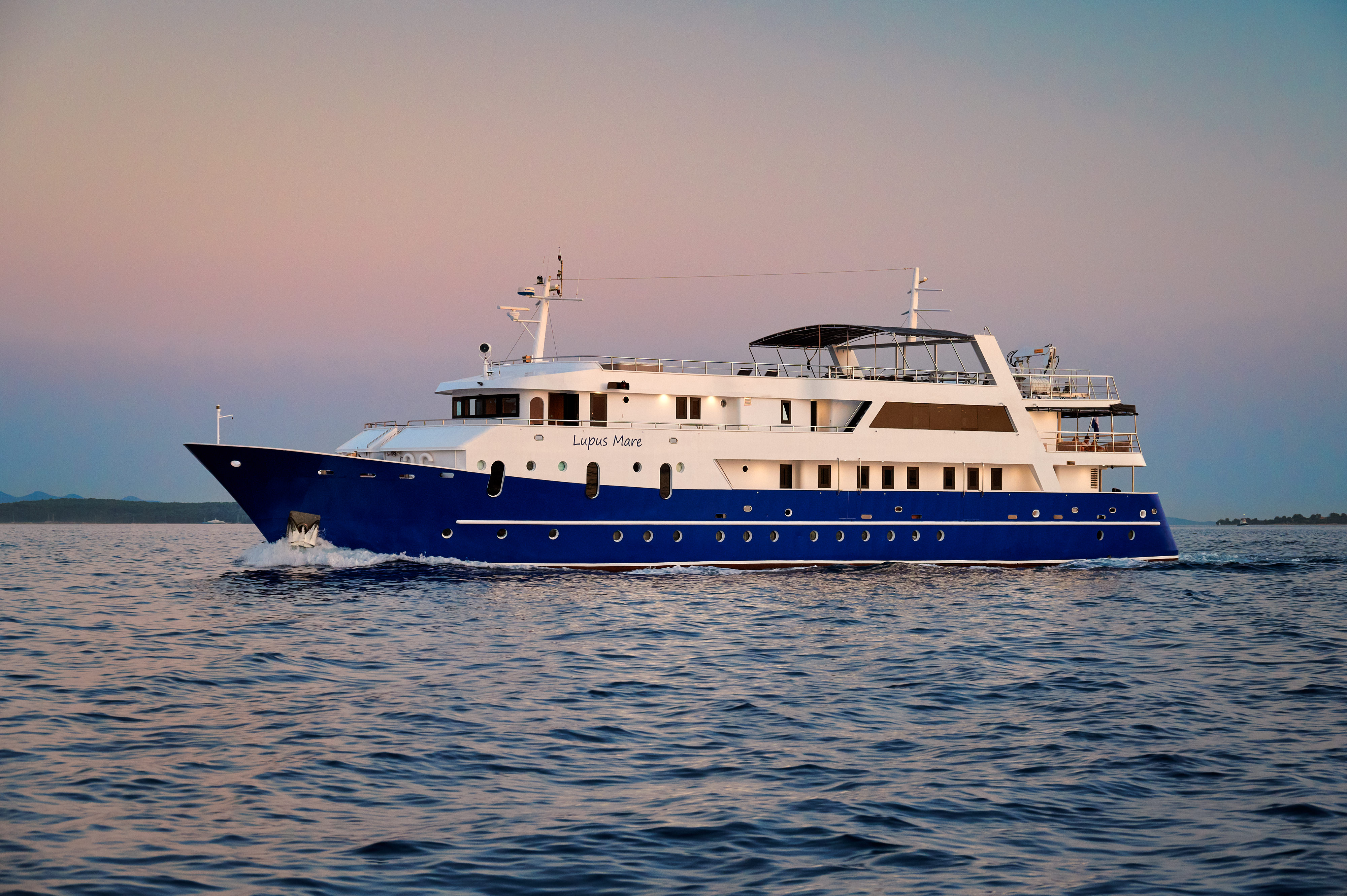 Lupus Mare superyacht.jpg