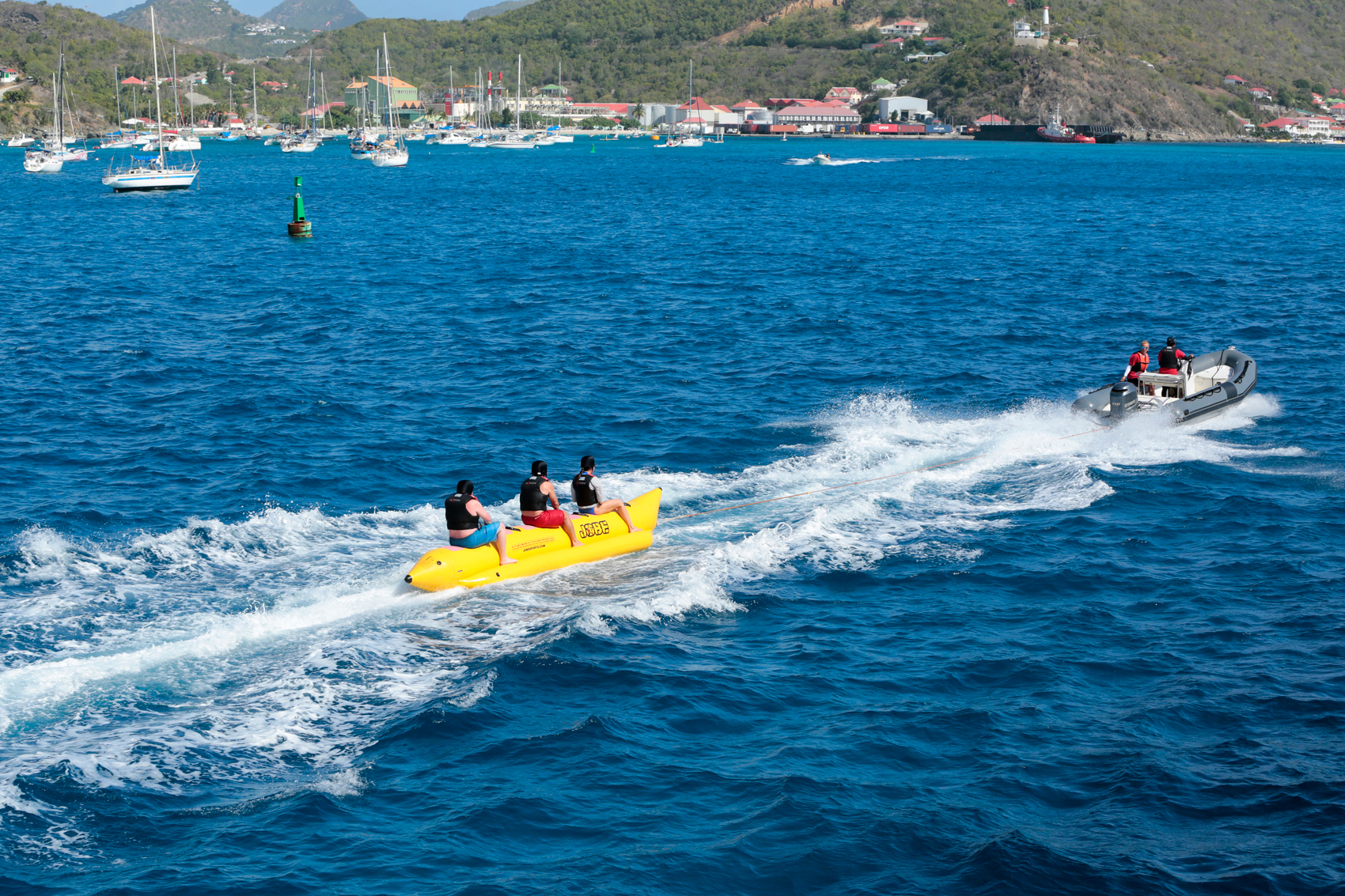Luxury Crusie Yacht SEA DREAM 4.jpg