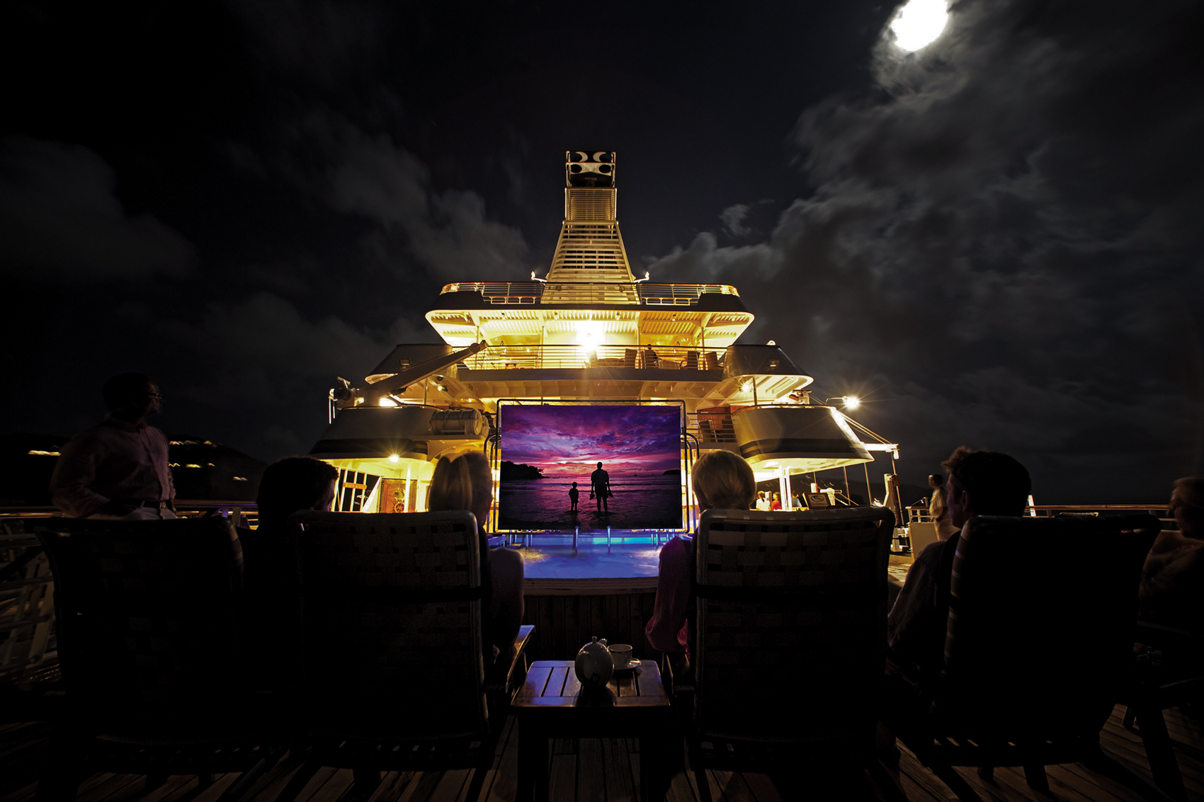 Luxury Crusie Yacht SEA DREAM movies.jpg