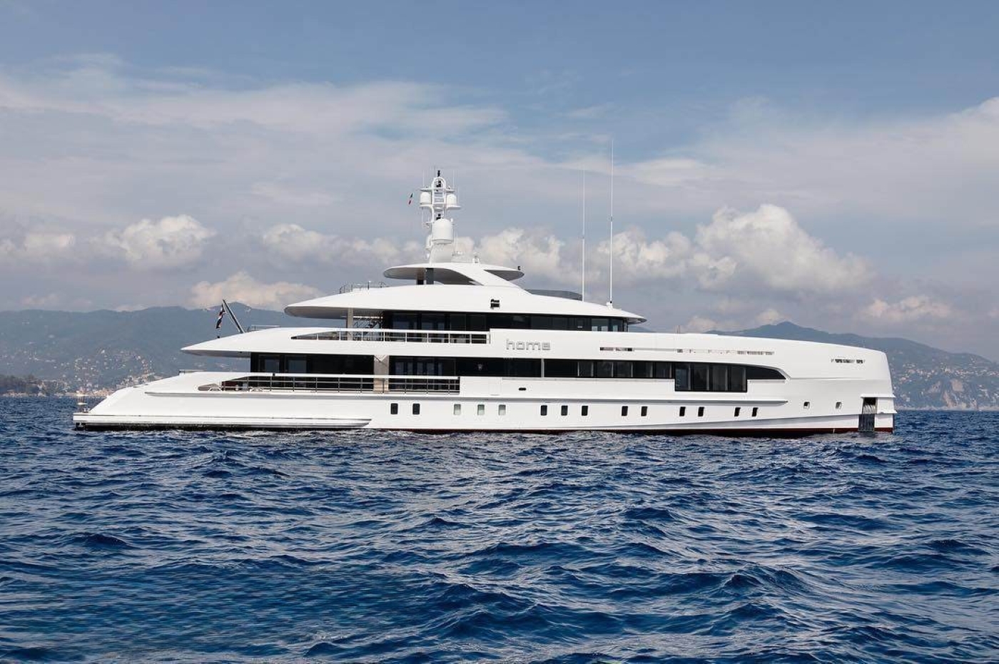 Luxury Superyacht HOME.jpg