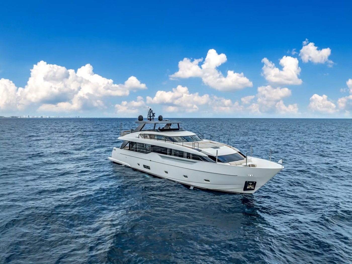 Luxury Superyacht NOTYNOG.jpg