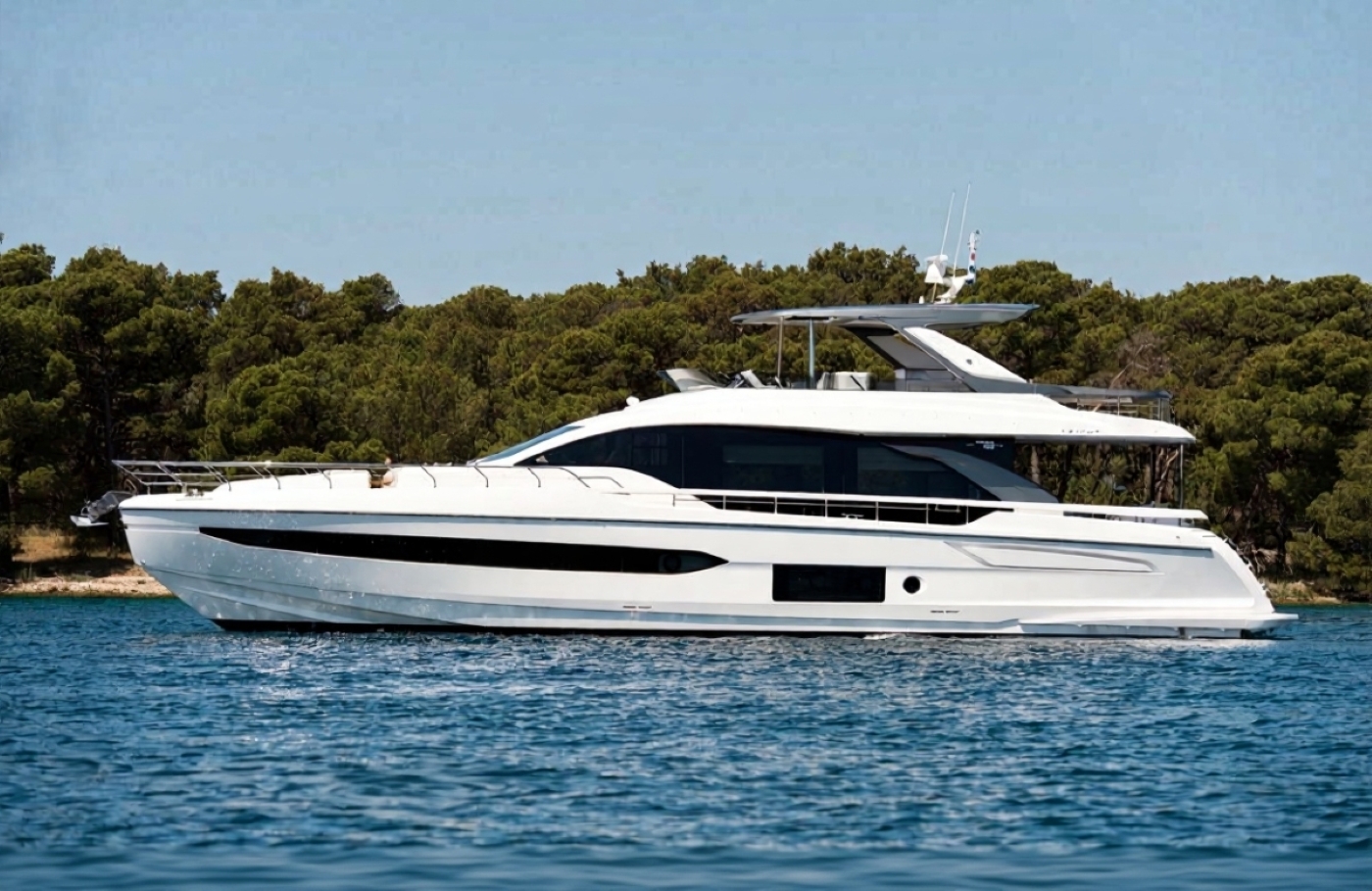Luxury Superyacht PREWI.jpg