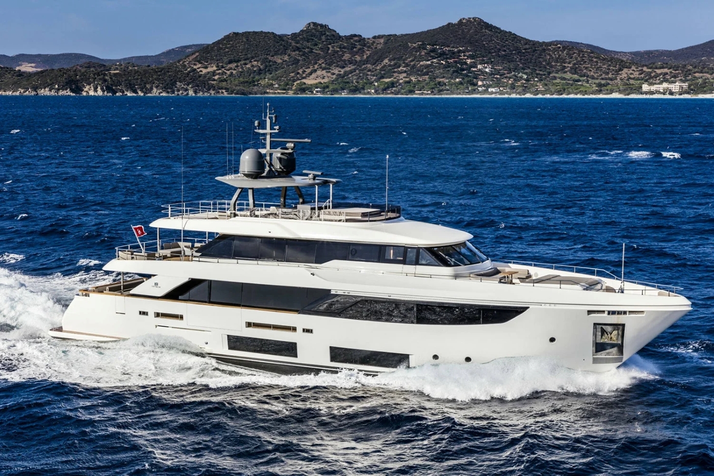 Luxury Superyacht SOUTH .jpg