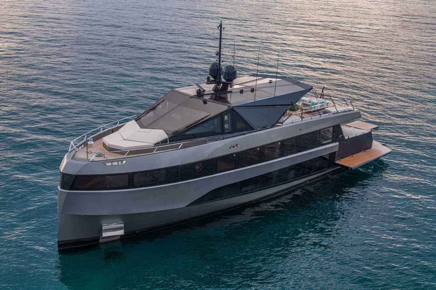 Luxury Superyacht WHY200.jpg