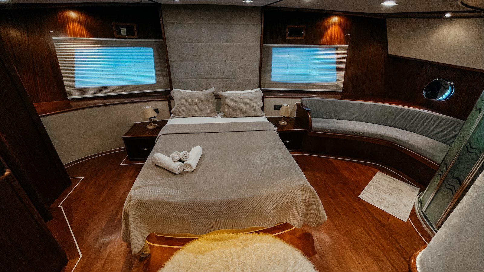 Luxury accommodation fo guests  .jpg