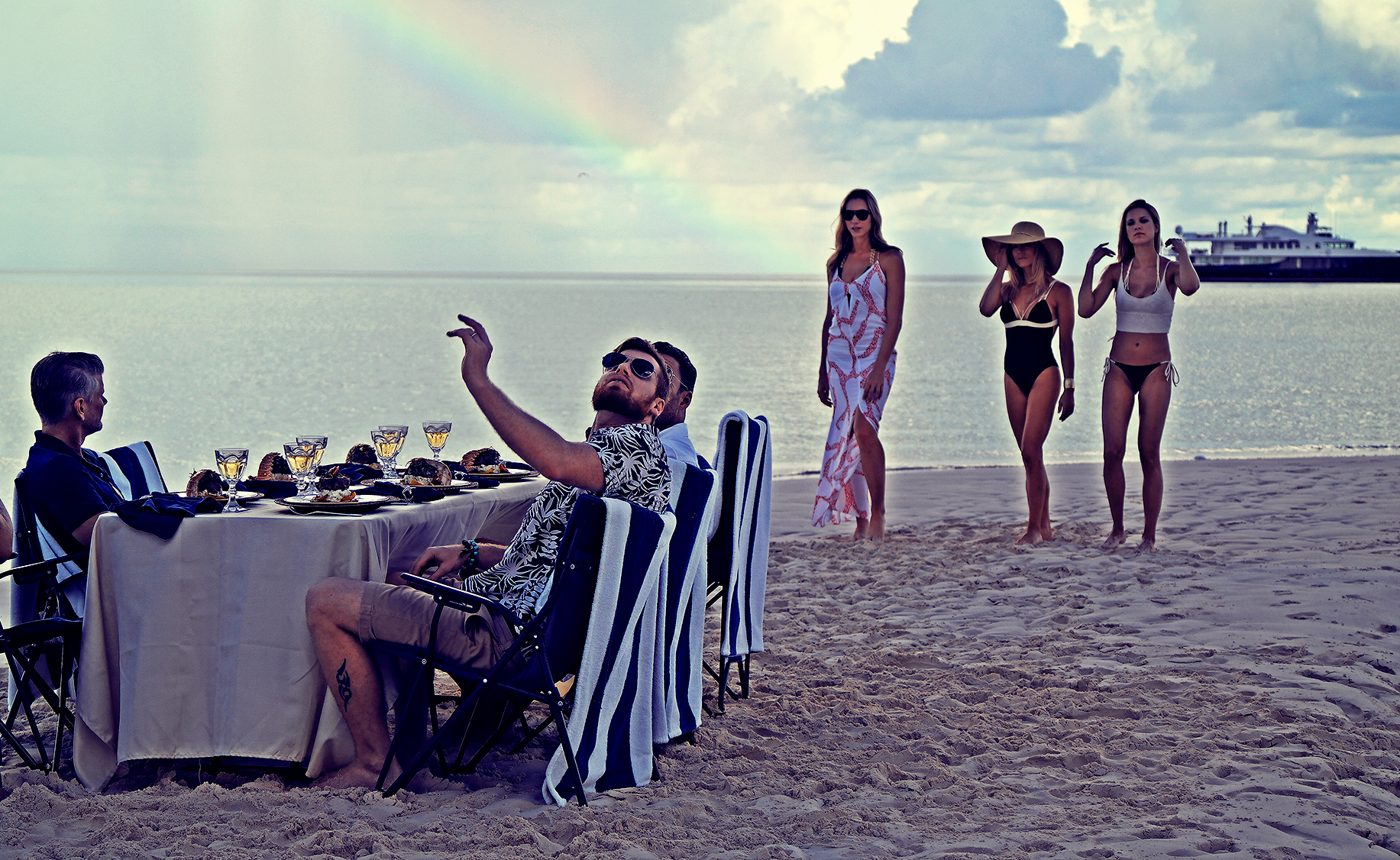 Luxury lifestyle aboard She's a 10 00003.jpg