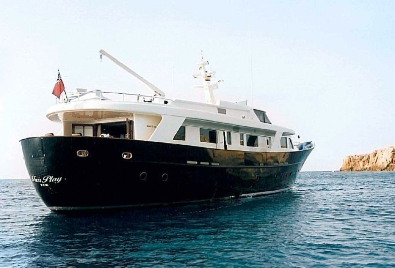 MOTOR YACHT FAIR PLAY II - NOW DON CIRO.jpg