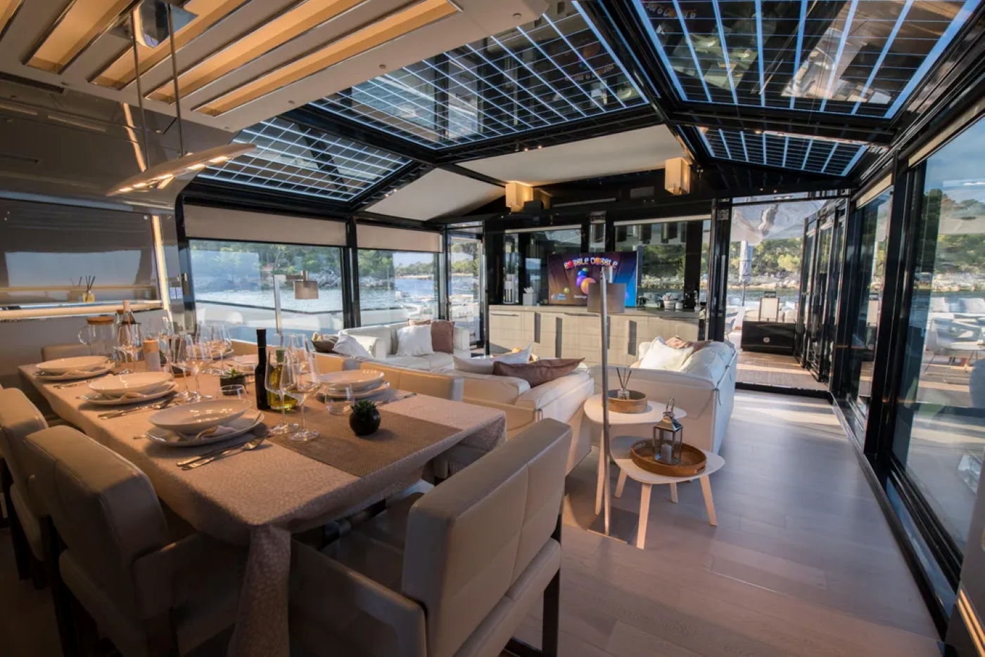Main DIning 01.jpg