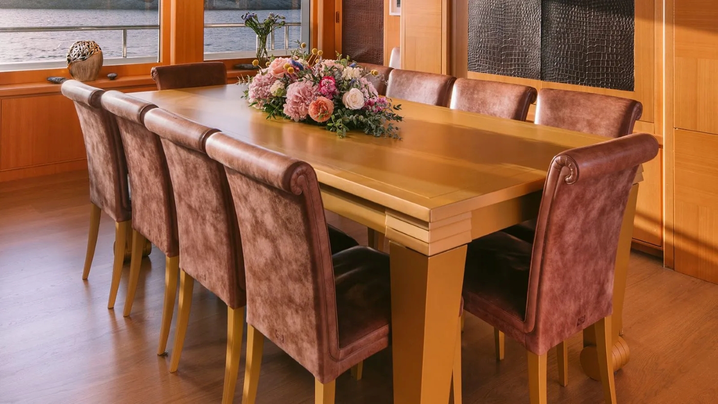 Main Dining 03.jpg