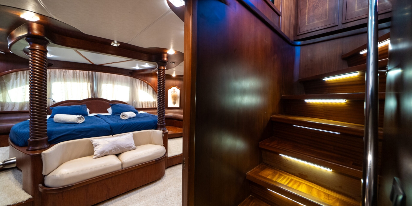 Master Stateroom 11.jpg