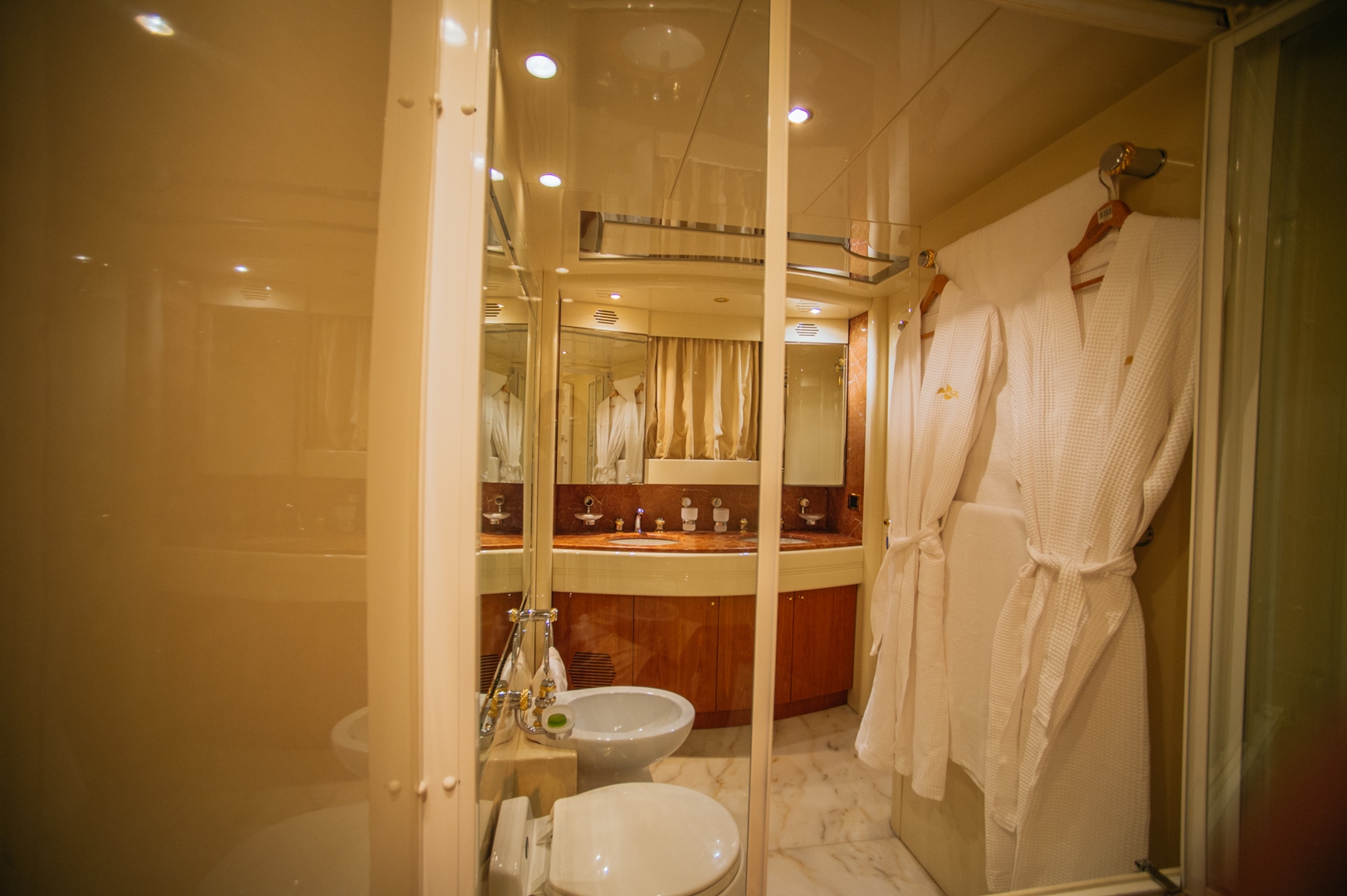 Master ensuite with luxury detail.jpg