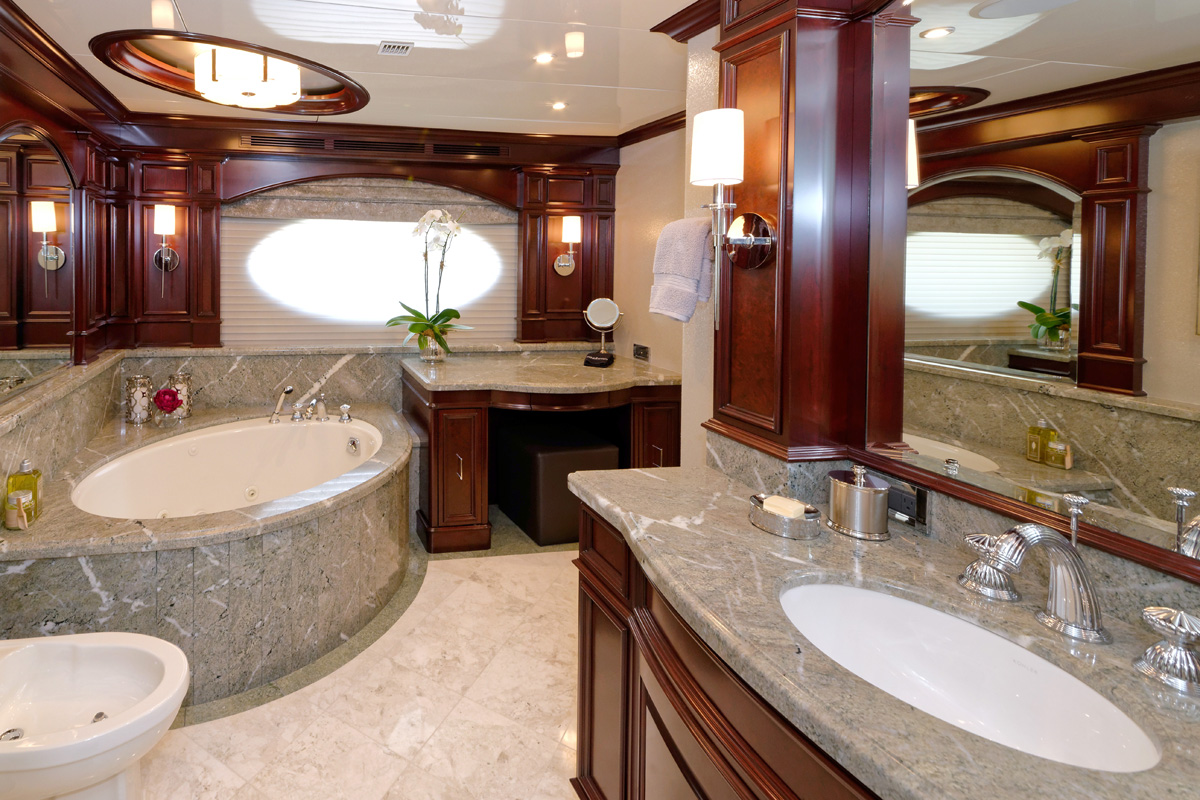 Master suite 4.jpg