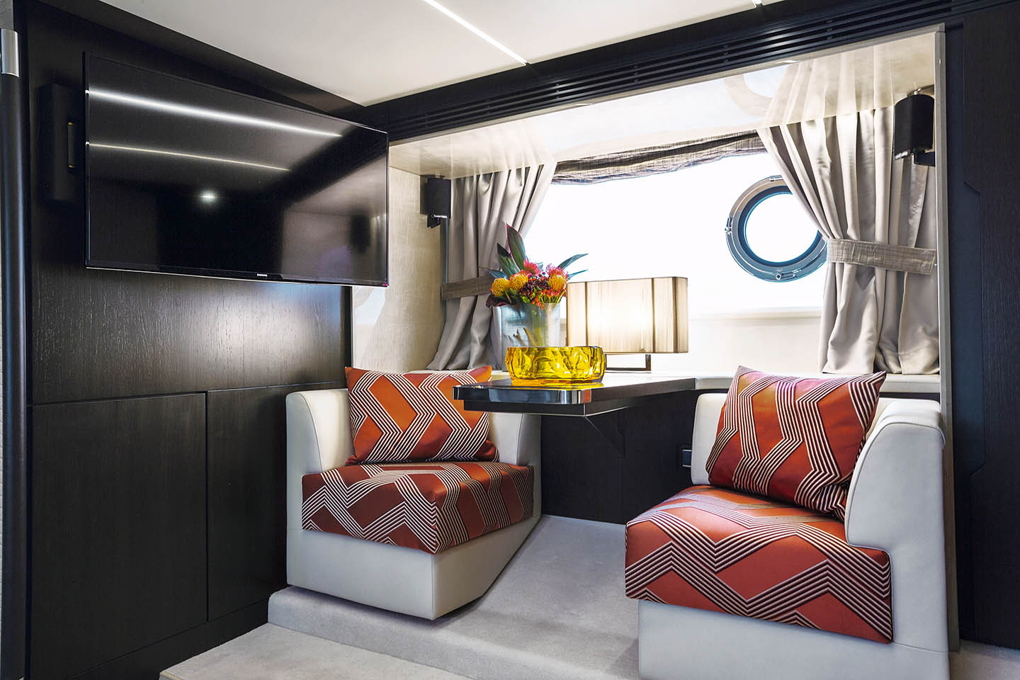 Master suite seating.jpg