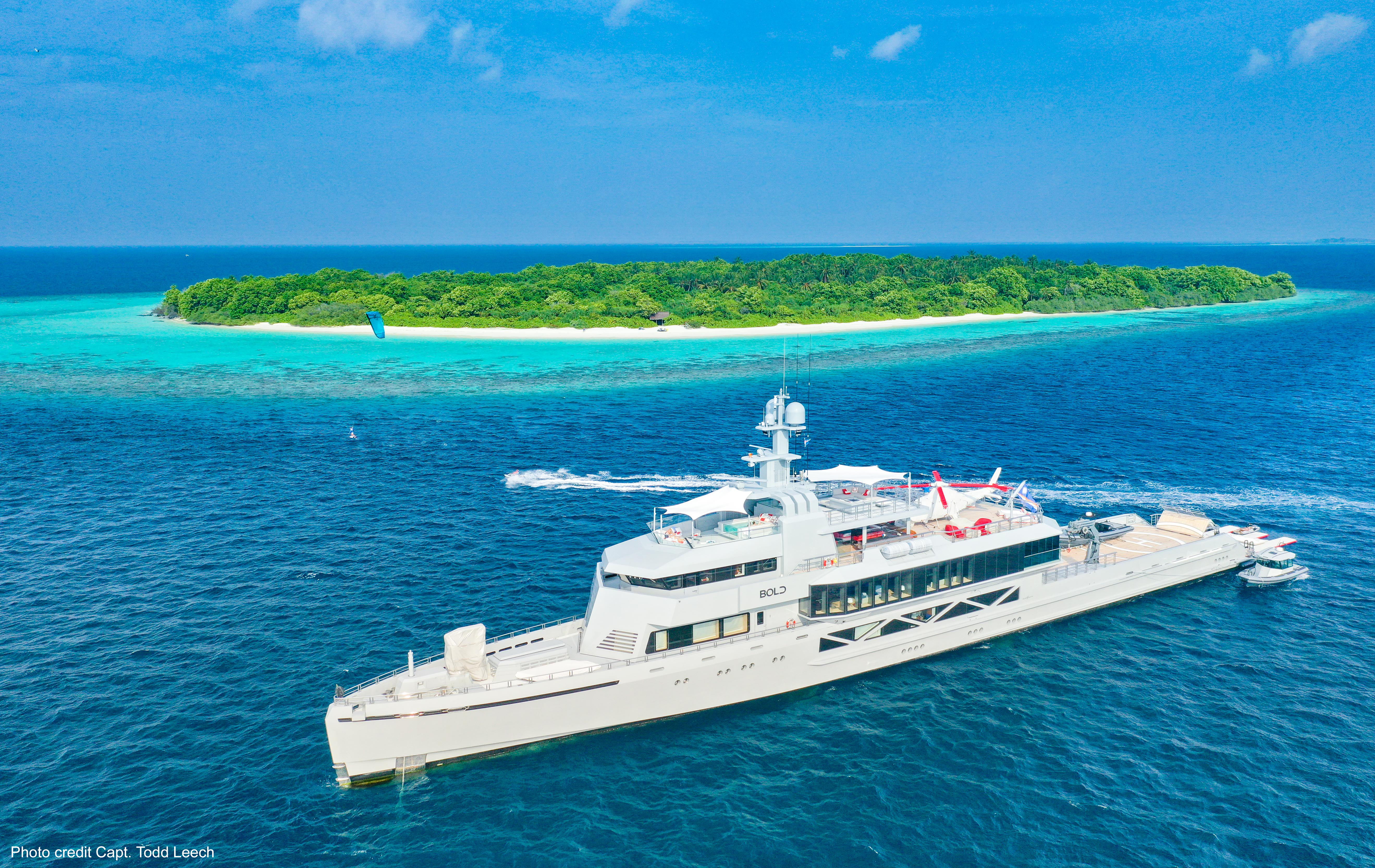 Mega yacht BOLD. .jpg