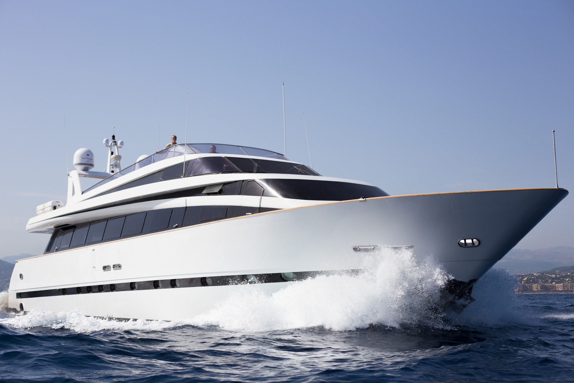 Mondomarine Motor Yacht CHAMADE - Underway.jpg
