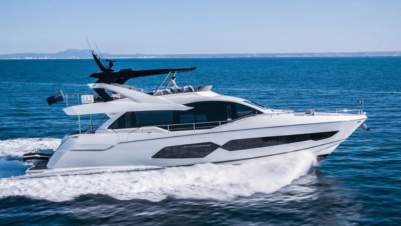 Motor Yacht ASCEND.jpg