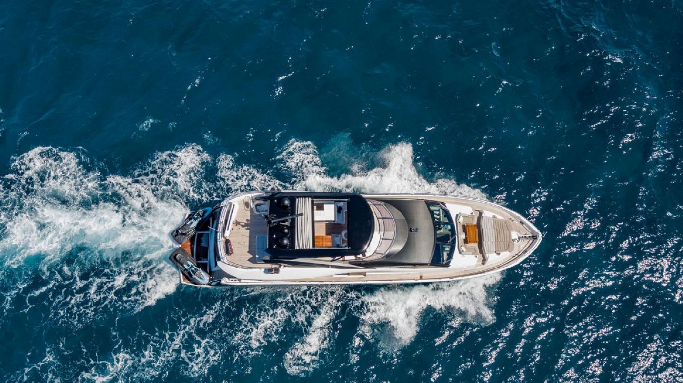 Motor Yacht GOLDEN OURS.jpg