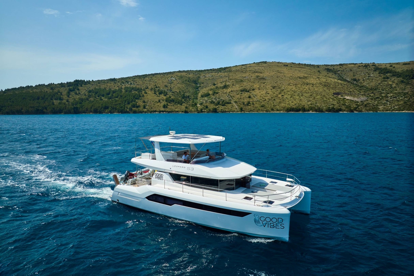 Motor Yacht GOOD VIBES.jpg