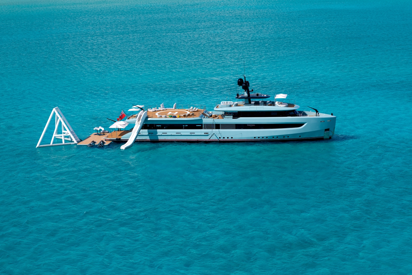Motor Yacht LIMERENCE.jpg