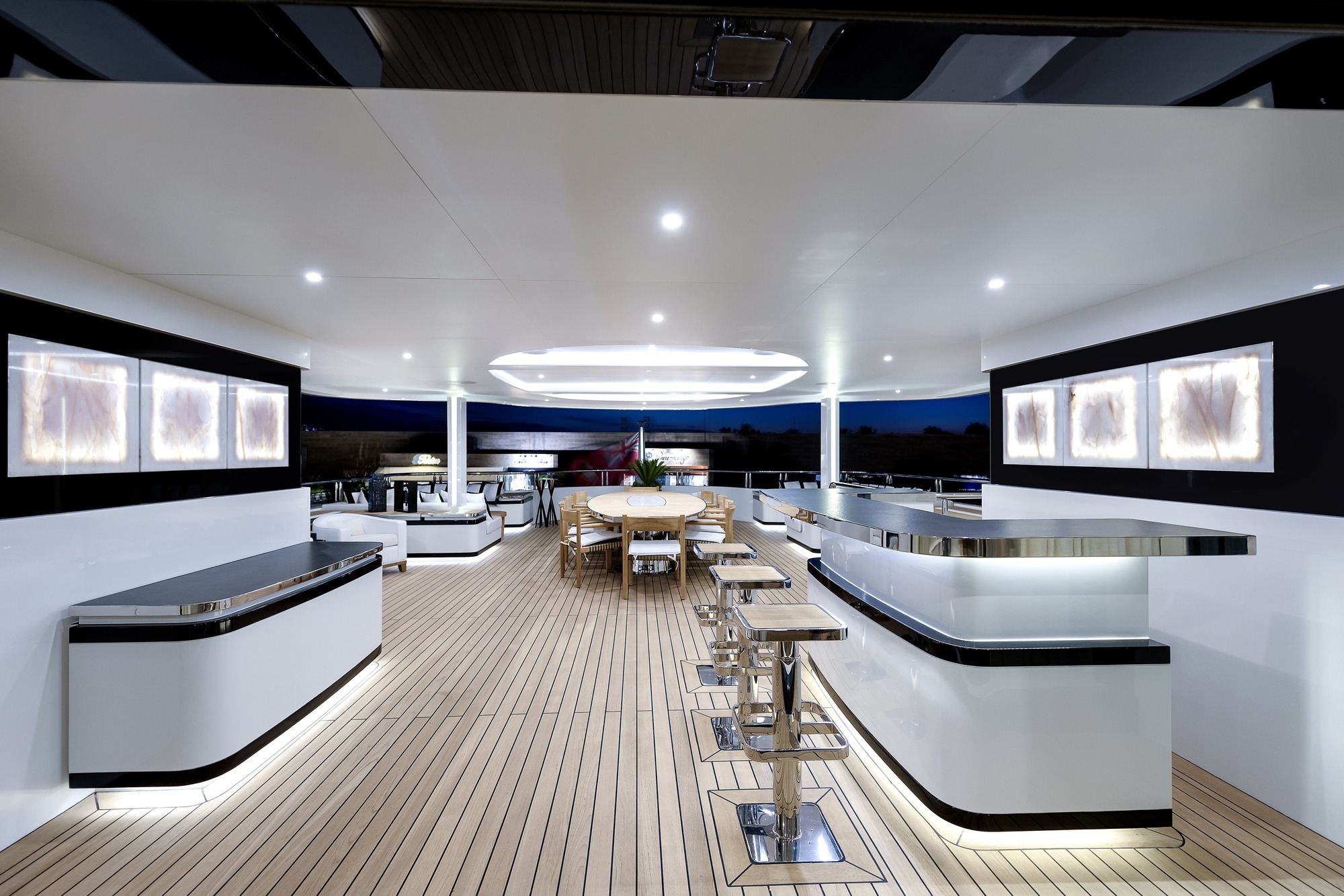 Motor Yacht LIQUID SKY by CMB Yachts -  sundeck.jpg