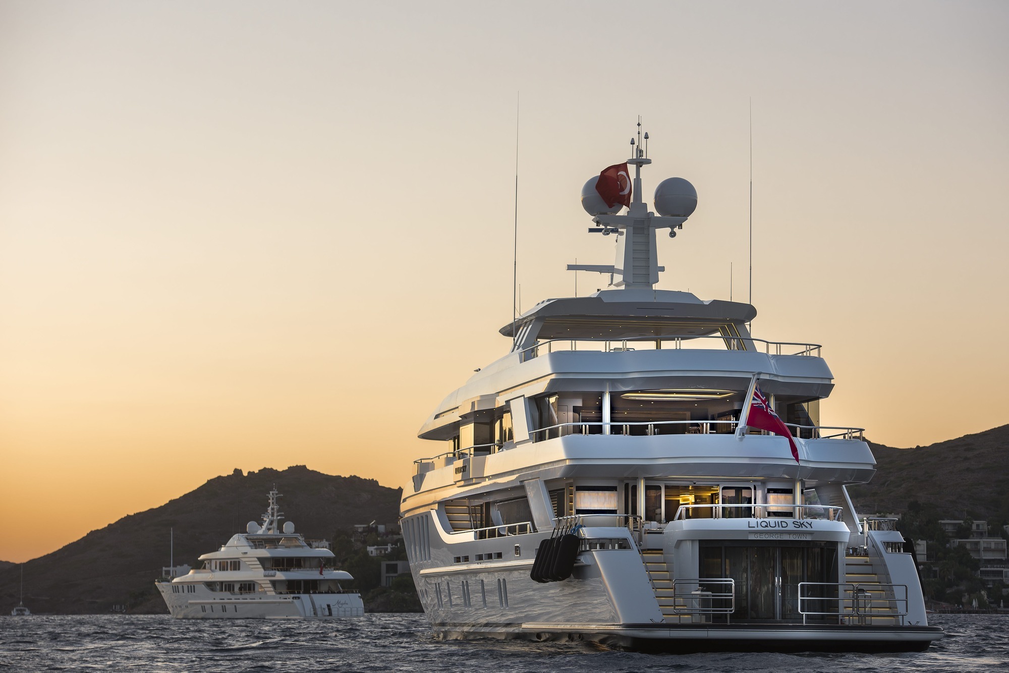 Motor Yacht LIQUID SKY by CMB Yachts - anchored at sunset.jpg