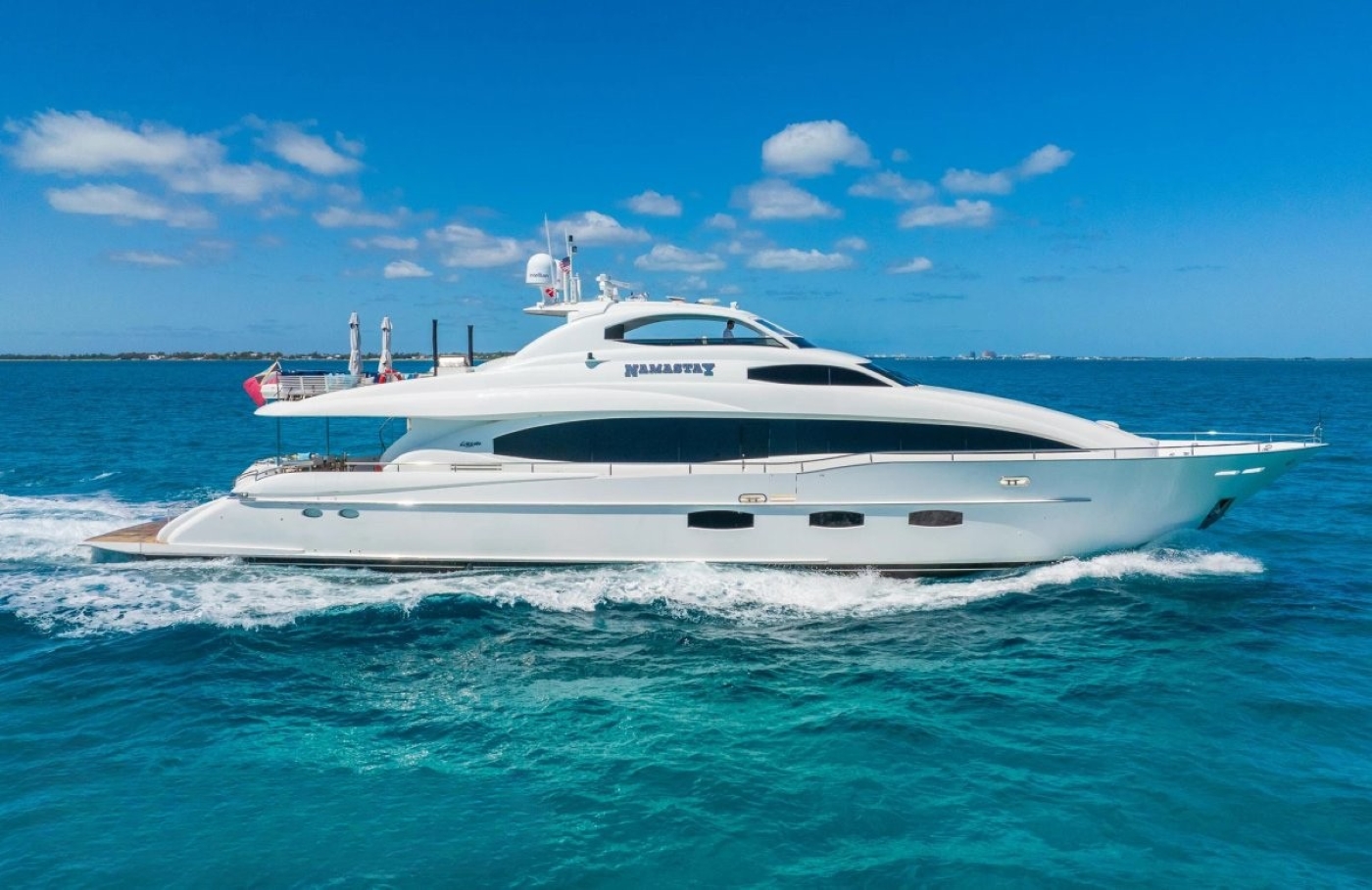 Motor Yacht NAMASTAY.jpg
