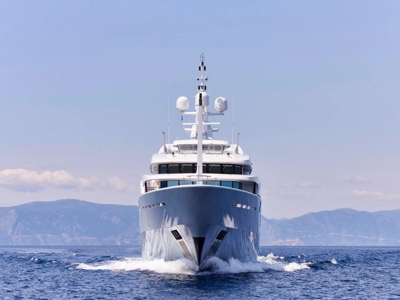 Motor Yacht ORA.jpg