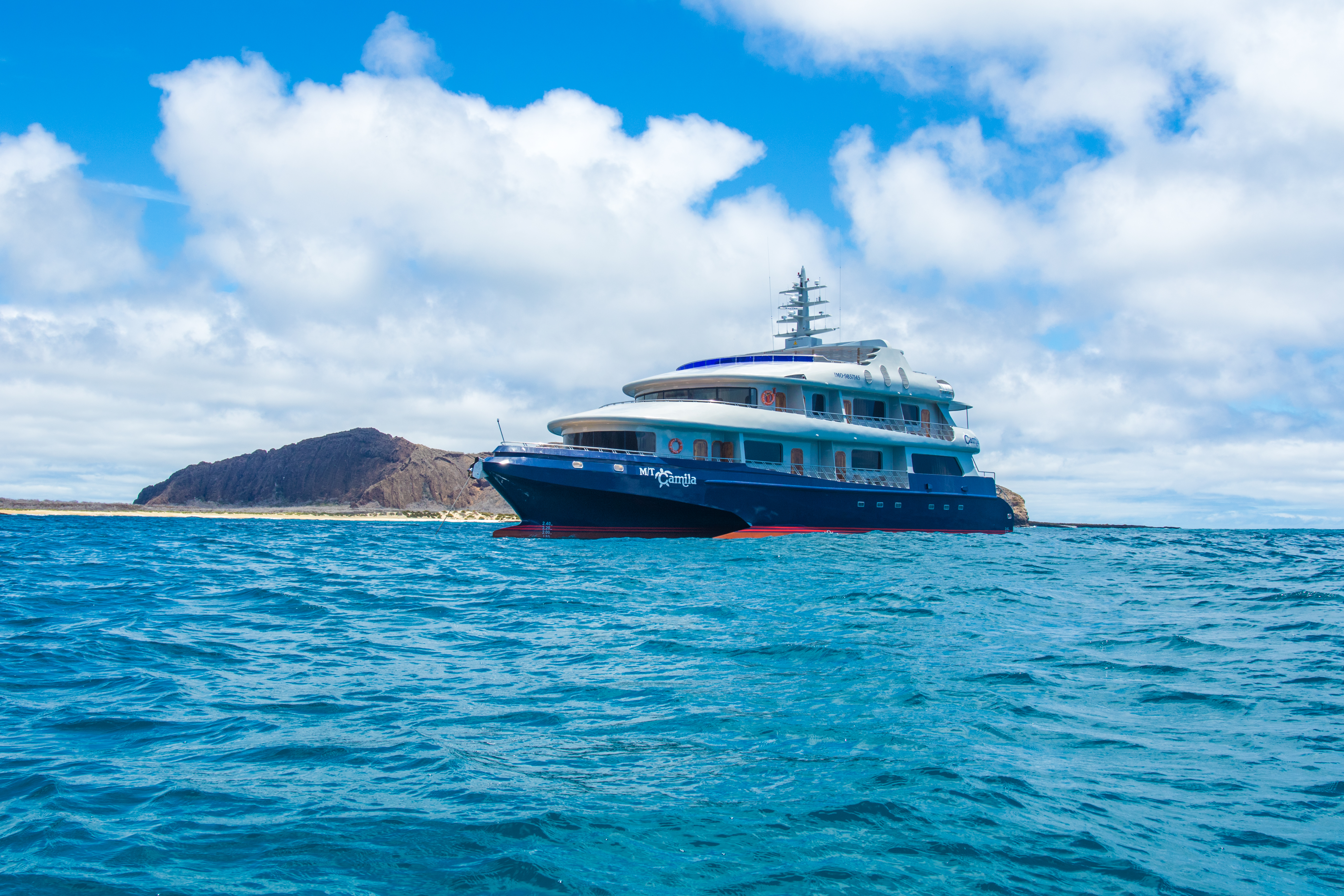 Motor yacht CAMILLA.jpg