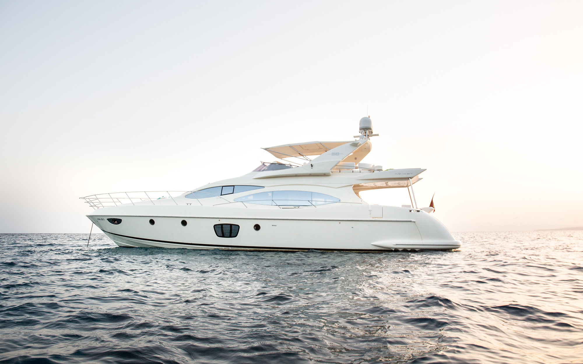Motor yacht JOMARA by Azimut - Main.jpg
