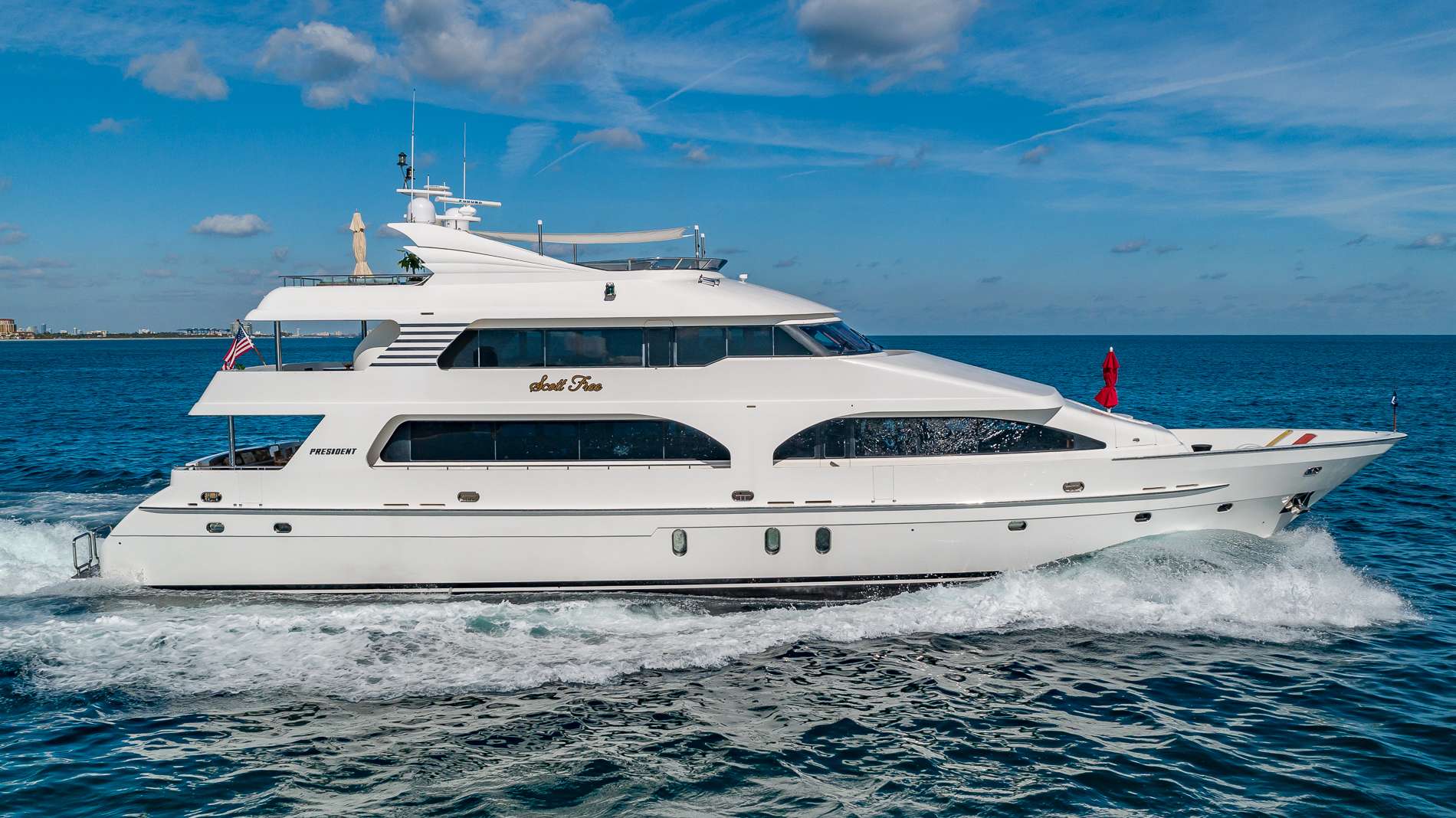 Motor yacht SCOTT FREE.jpg