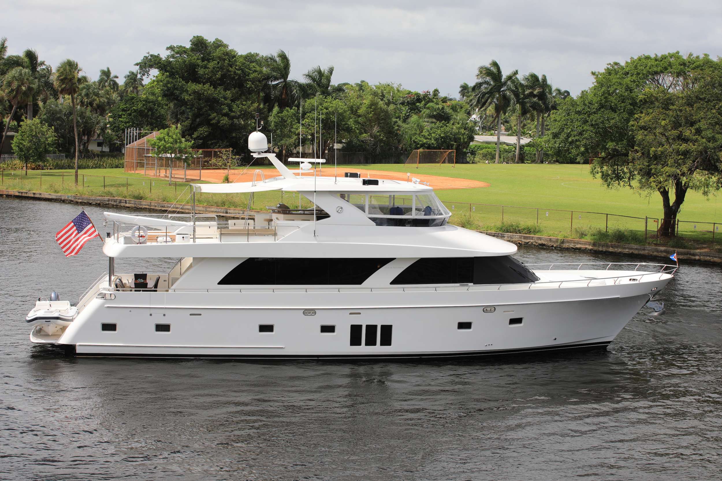 Motor yacht UNCORKED.jpg