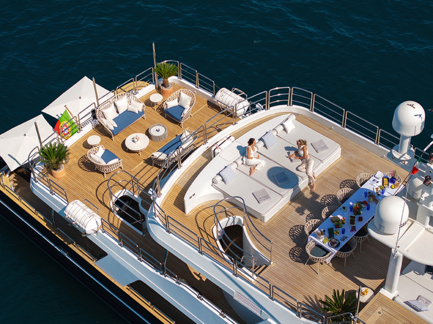 Open  Sundeck.jpg